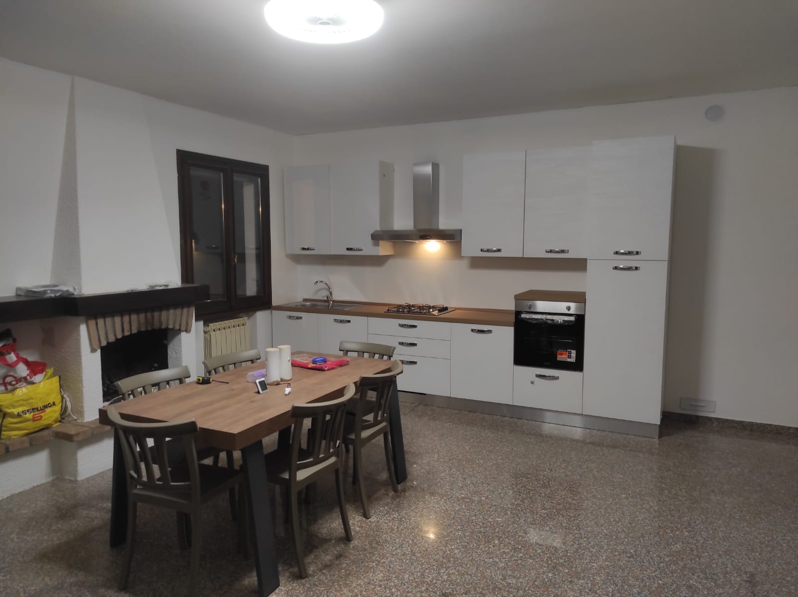 2556ea0d-70fa-45d3-ba27-22e33c62c9a7