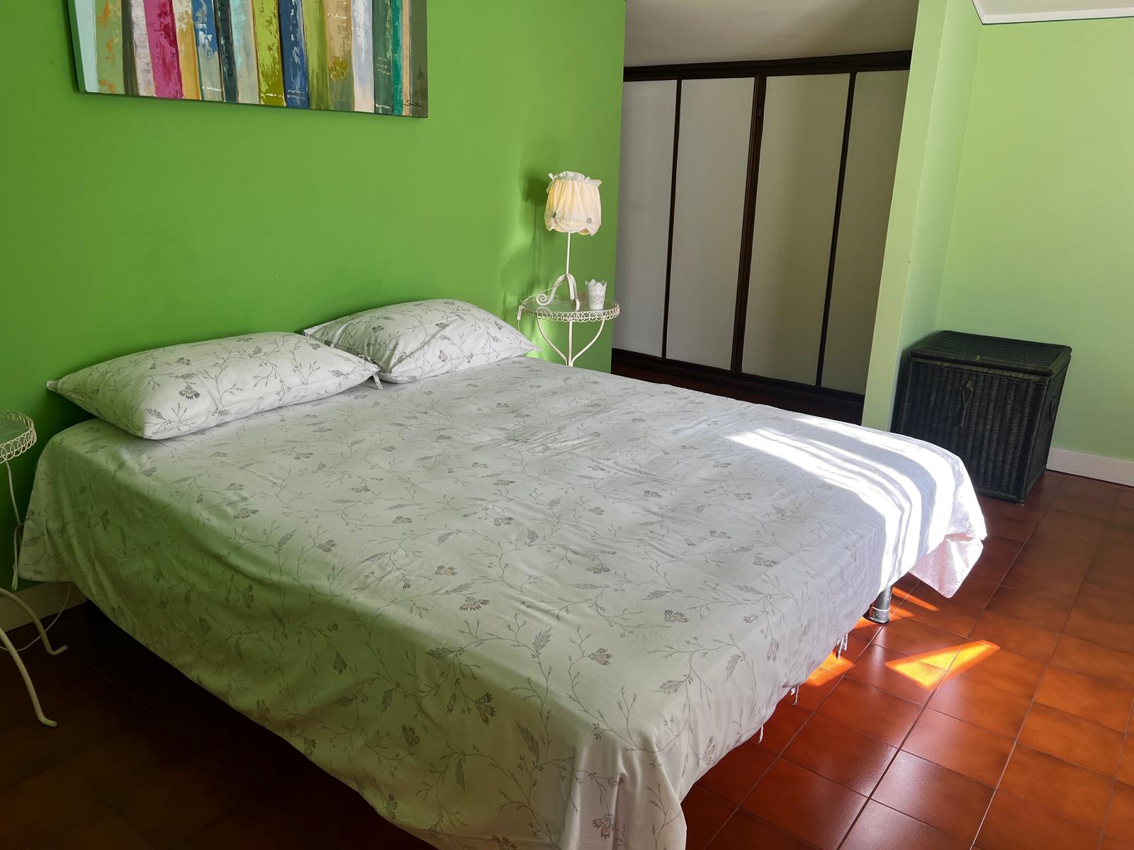 18ac4a49-c04a-467a-921b-90b843376382