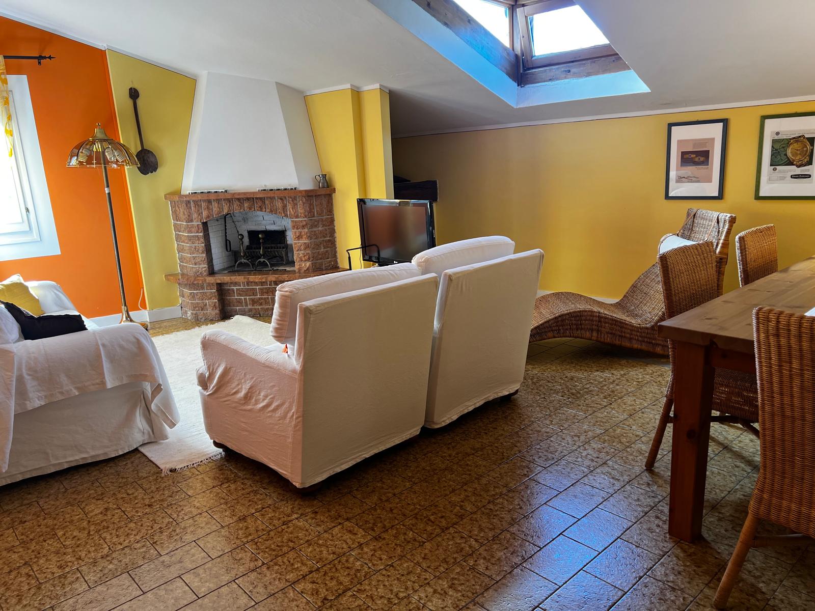 75e36b29-39e8-4eb1-ae11-cceccaa6d989