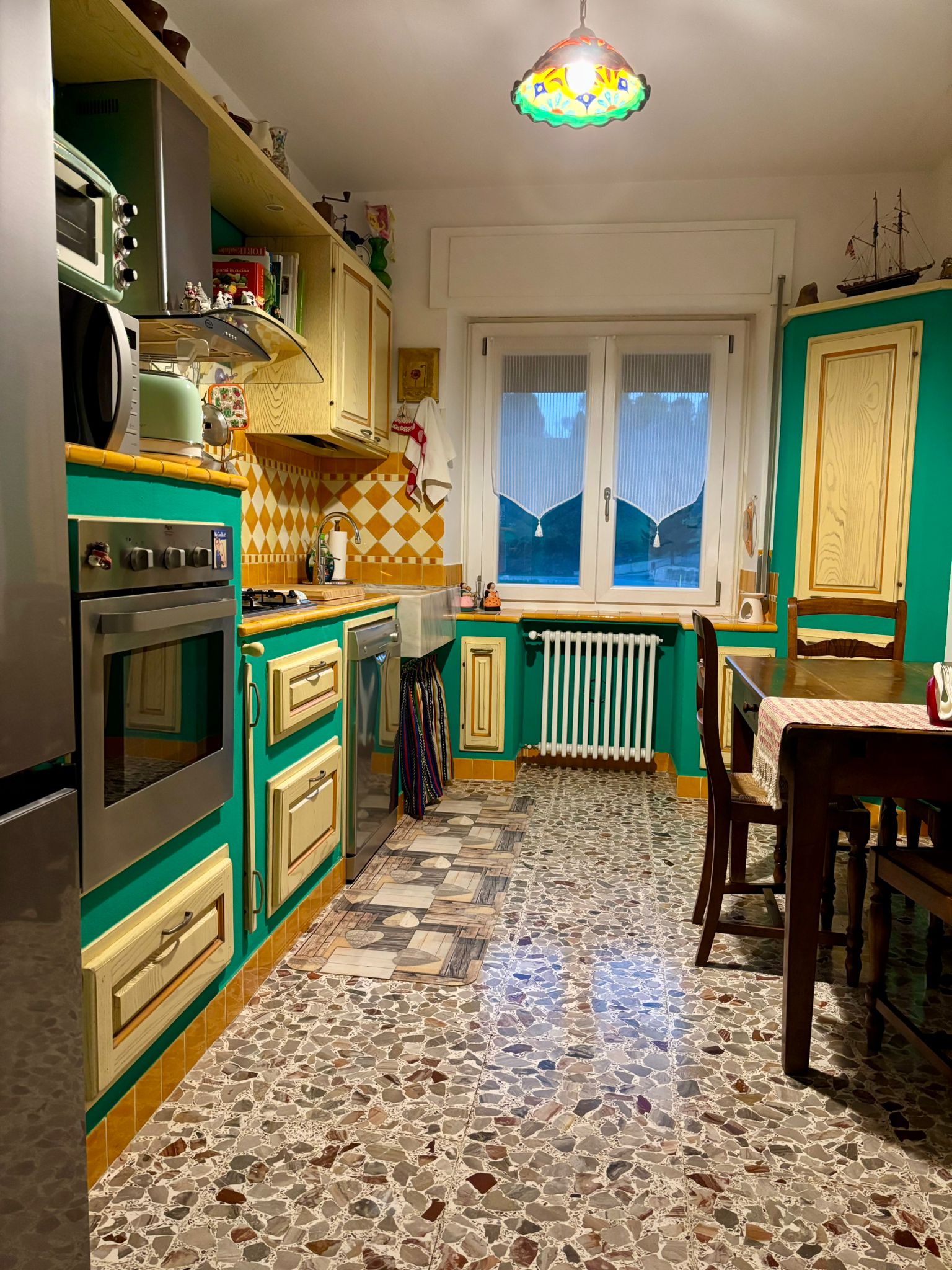 f4ee07eb-9203-4936-b783-50615e916438