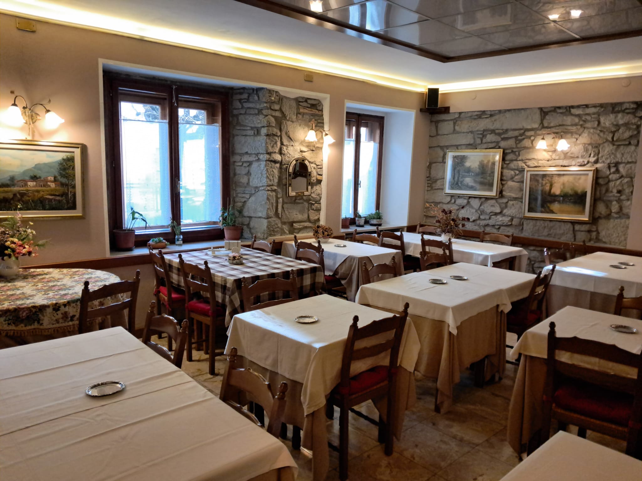 10e5db3b-ec18-4da0-a954-f93eee55cc81