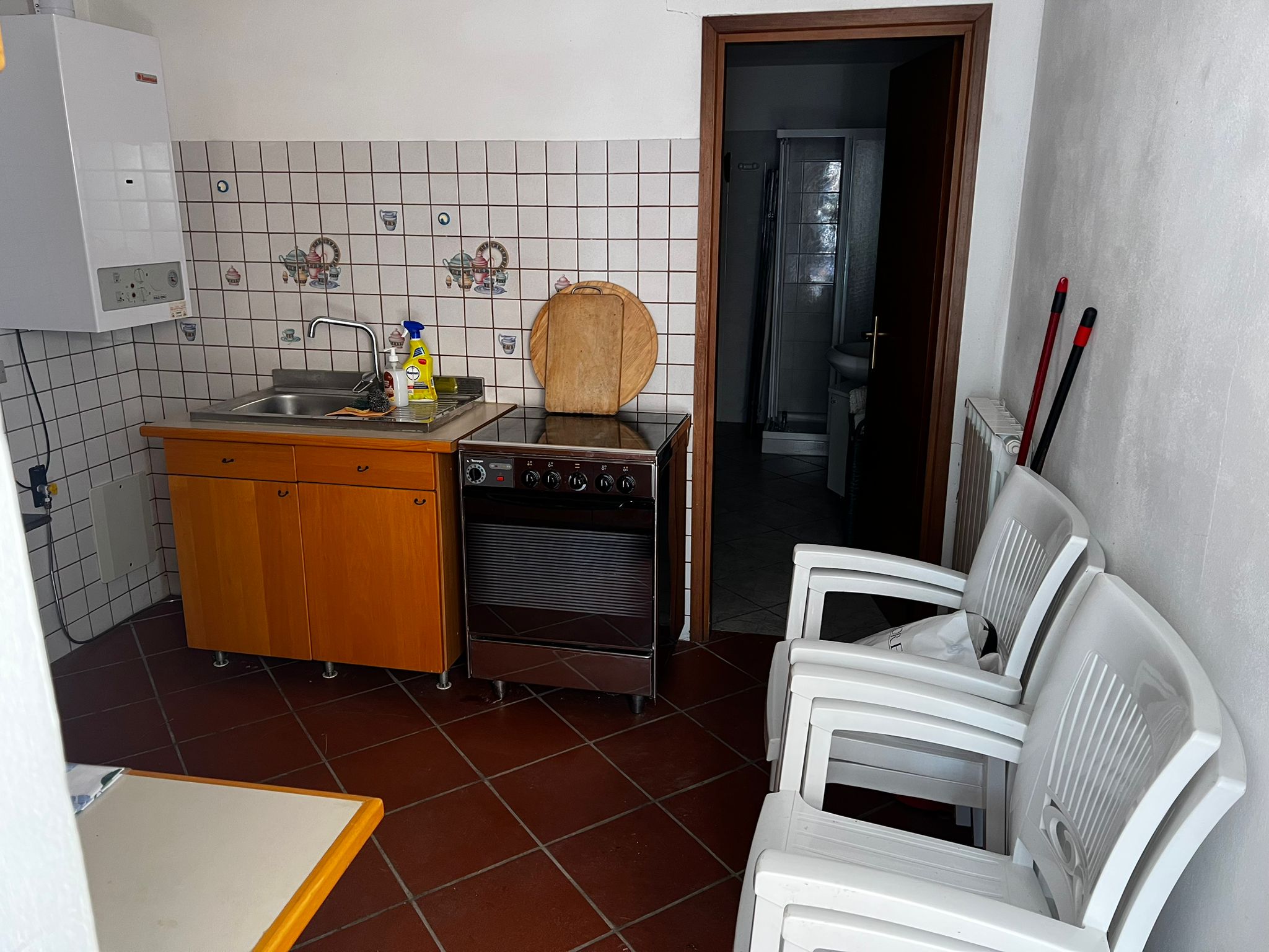 4b75e8e0-04a5-4acd-a094-b68c863cfc07