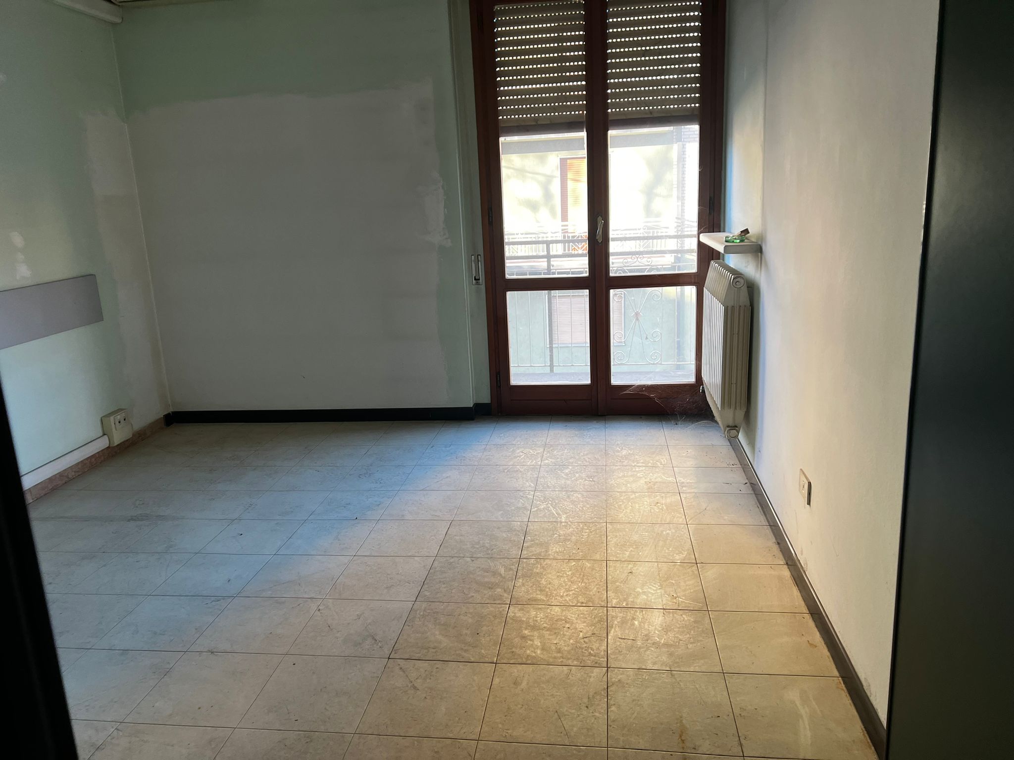 e1c46446-95f4-431d-b01d-60167a79ef25