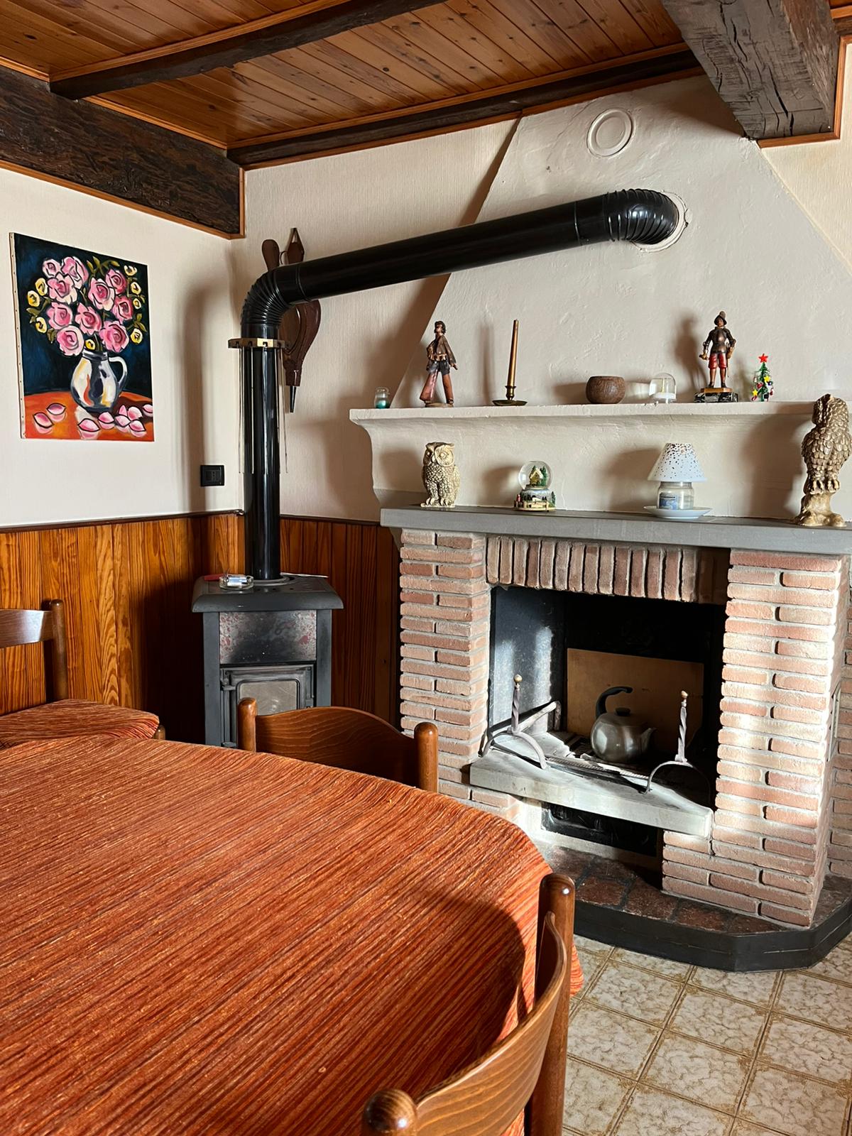 7d44c61c-5901-4cd4-9b9c-6b72c3f14d36