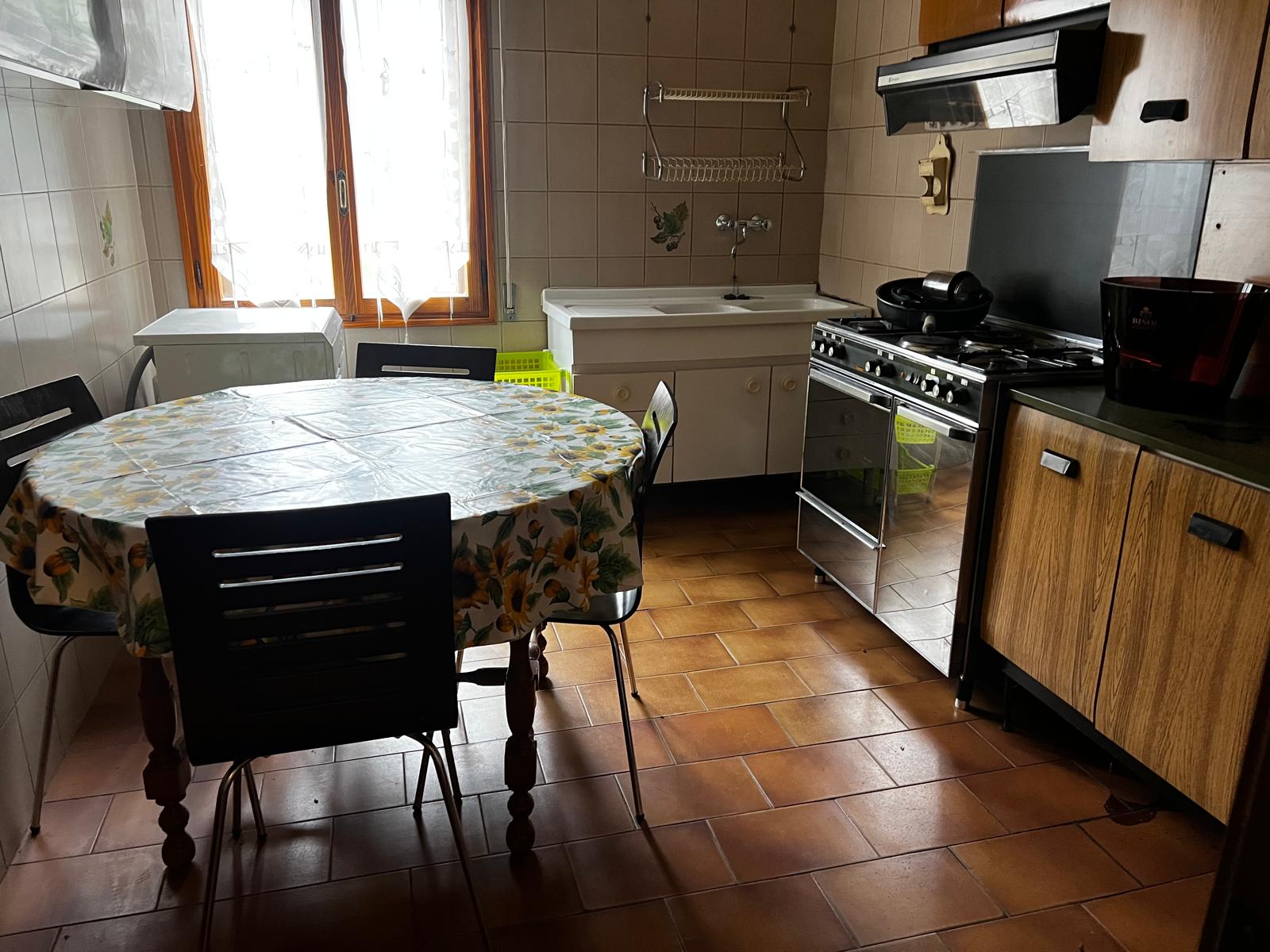 125362dc-fce2-4bdd-8572-2328d277d1be