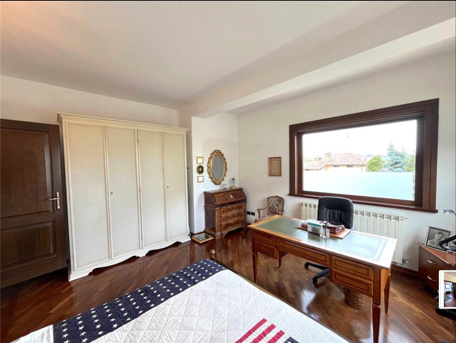 WhatsApp Image 2026-02-11 at 10.04.15 (8)