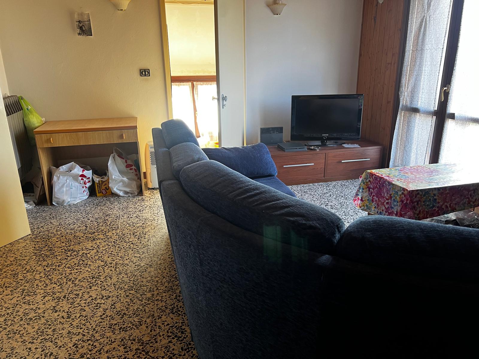 f4b8bb24-25ee-4008-b091-ee32e1626531