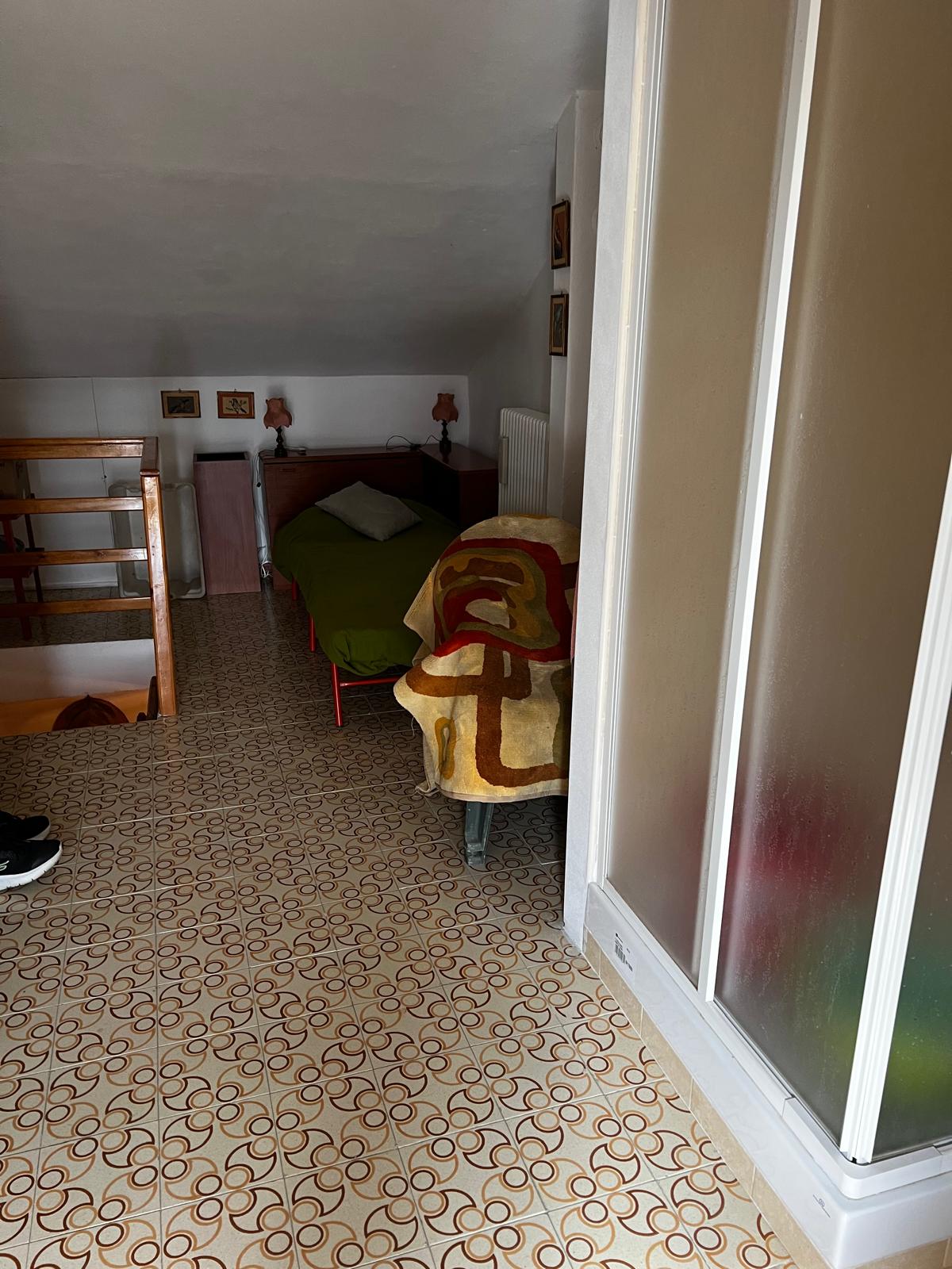 2a12af85-6d14-4a6e-812b-1449654870b9