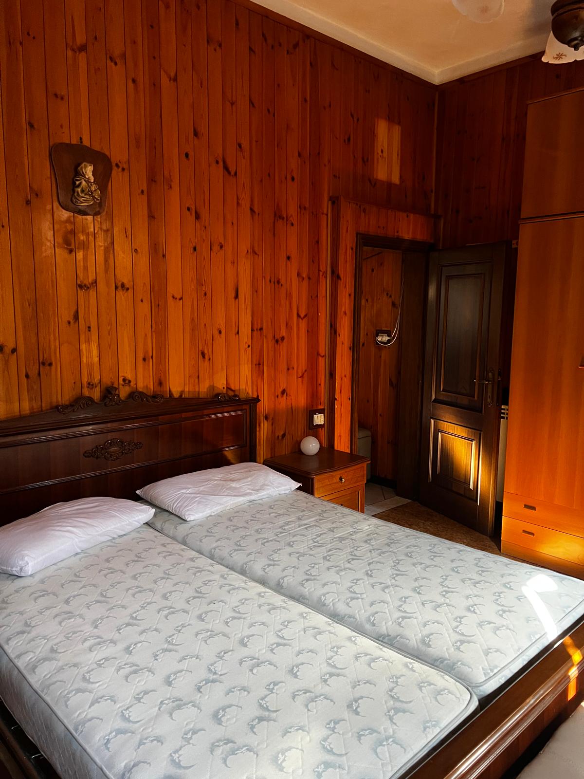 2cb87aa9-56d7-4afe-86fa-ac162ada2d5b