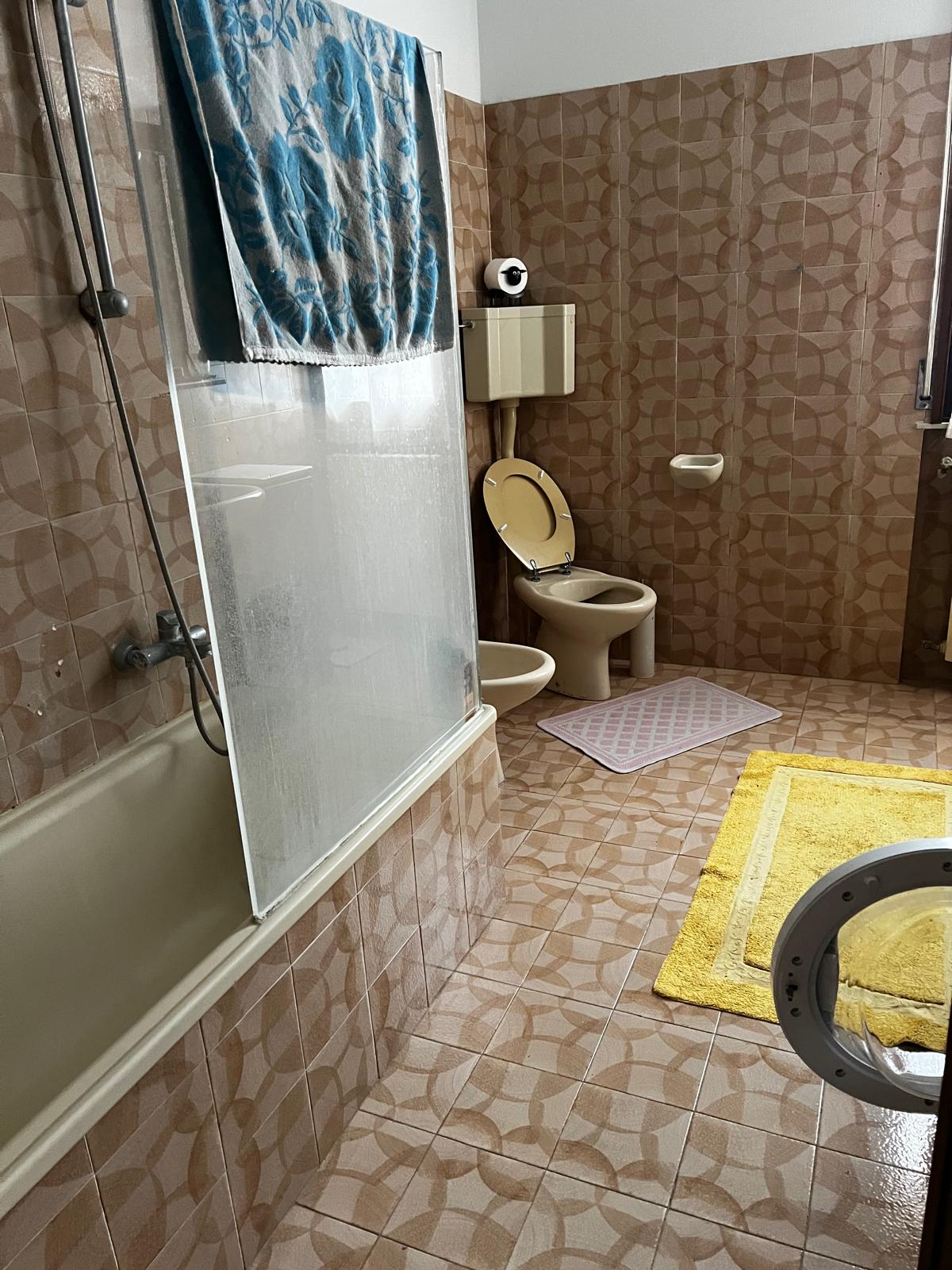 2f646bef-7316-4269-a228-b6eaff74fdc5