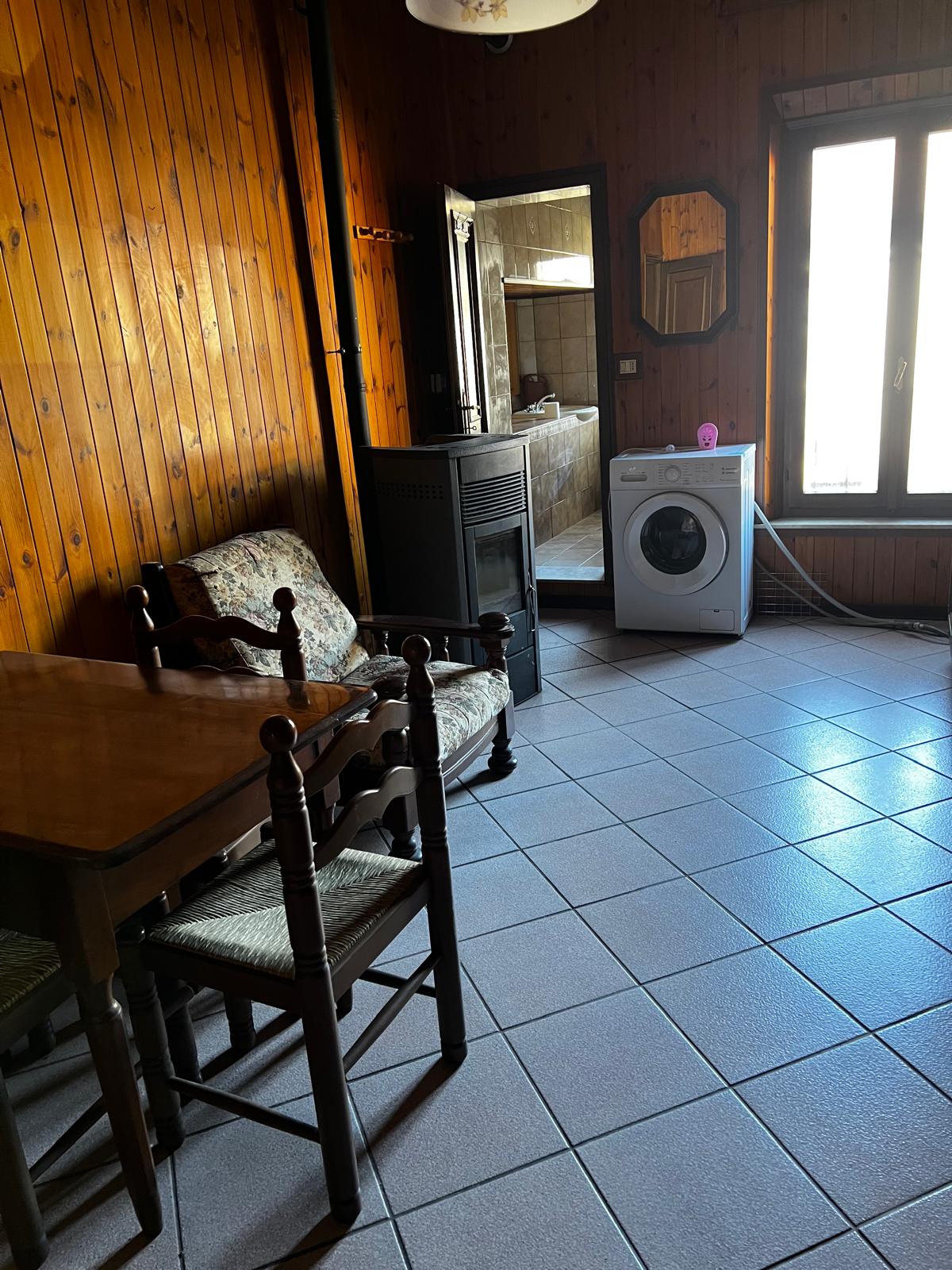 c07bb51d-8745-451a-bdac-de98e2bdcd59