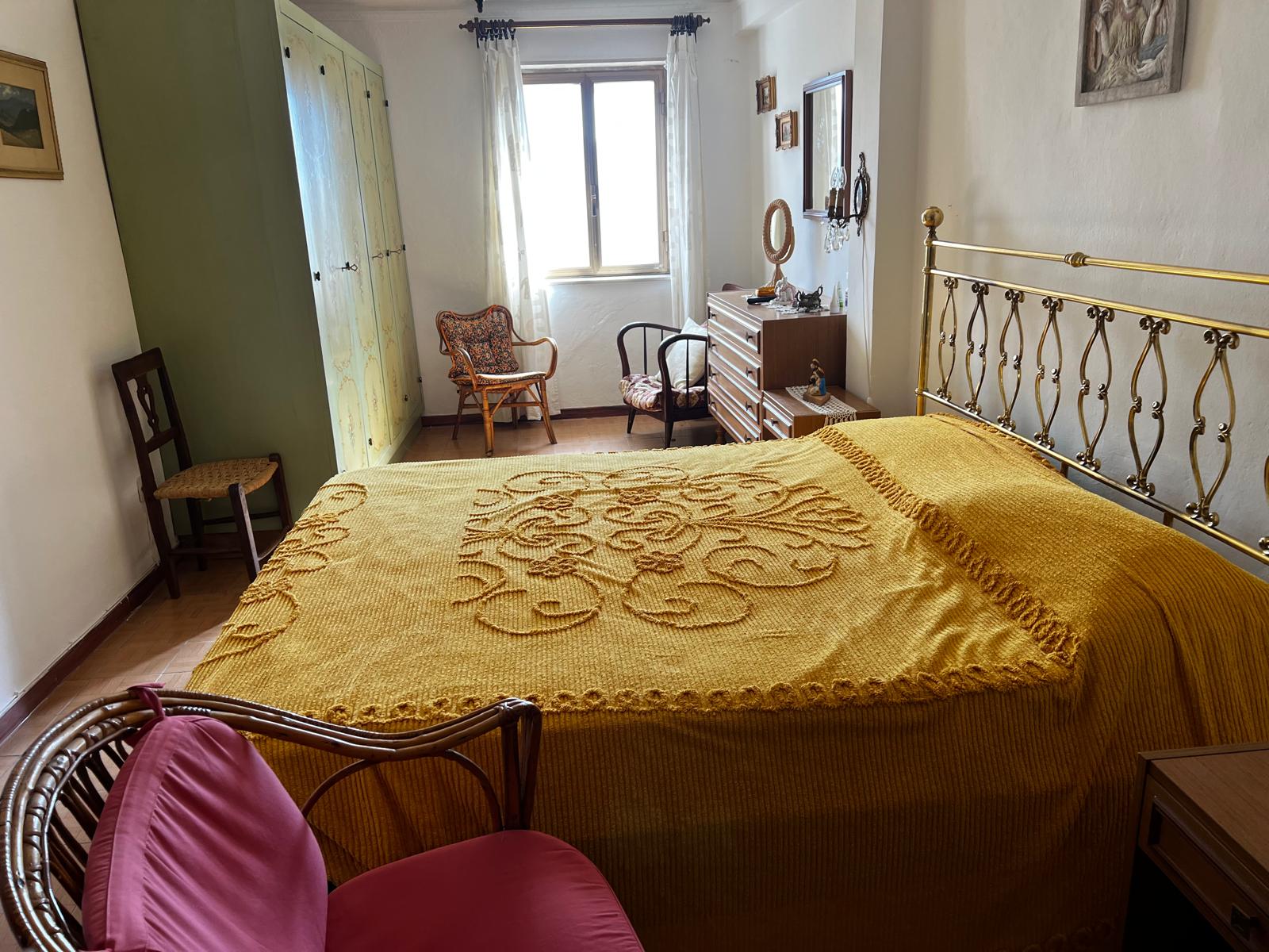 cbdc2fc4-ab7e-4fc2-93b5-071cd848d6ea